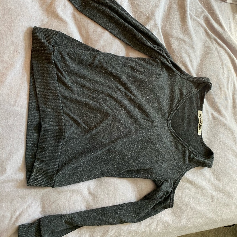 Michael star cold shoulder top